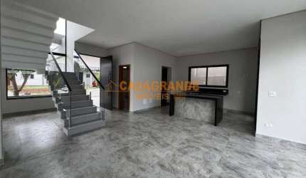 Casa a venda no Condominio Aruanã- Bairro Floresta