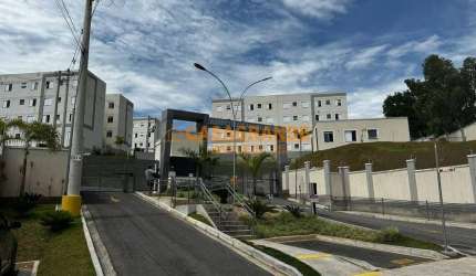 Apartamento com 02 quartos, 38m² no Bom Retiro
