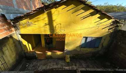 Casa 3 Quartos - Vila Paiva