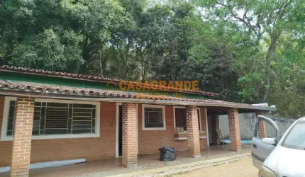 Chacara Condomínio Fechado - Oportunidade Única com Escritura