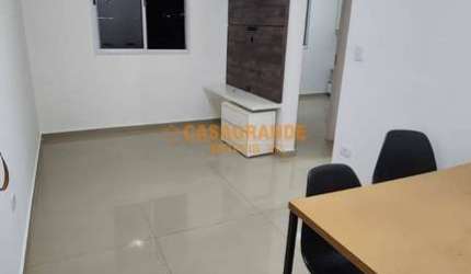 Apartamento no condomínio Residencial Pitangueiras