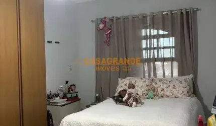 Casa Sobrado com 04 quartos, 220m² no Jardim Vale do Sol  SJC