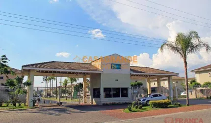 Casa de Alto Padrão à Venda no Condomínio Terras de Santa Clara, Jacareí/SP