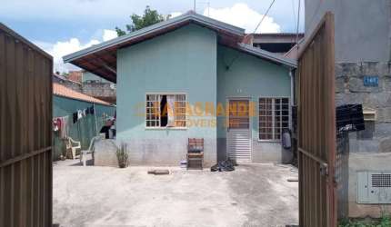 Casa com 02 quartos, no  Pinheirinho dos Palmares II  SJC