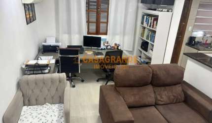 Casa com 02 quarto, 50m² no Centro - SJC
