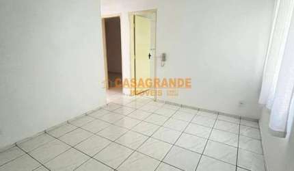 Apartamento com 02 quartos, 44m² no Floradas de São José, SJC