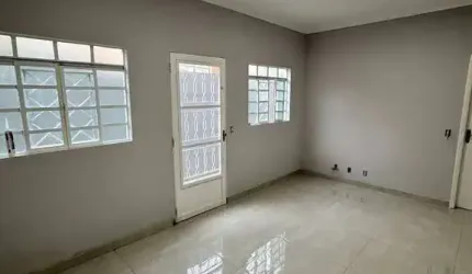 Casa com 02 quartos, 70m² no Parque Novo Horizonte, SJC