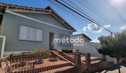 Casa com 3 dormitórios à venda, 206 m² por R$ 1.200.000,00 - Centro - Guararema/SP