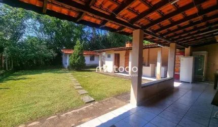Casa beira rio,  com 3 dormitórios à venda, 320 m² por R$ 1.930.000 - Centro - Guararema/SP
