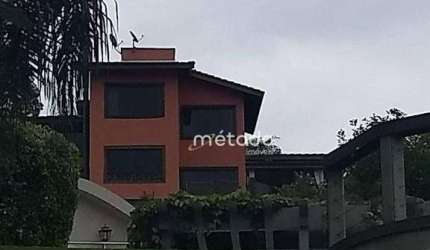Casa com 3 dormitórios à venda, 240 m² por R$ 1.650.000,00 - Condomínio Residencial Alpes de Guararema - Guararema/SP
