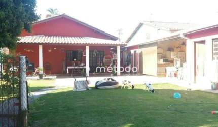 Casa com 3 dormitórios à venda, 400 m² por R$ 1.400.000,00 - Itapema - Guararema/SP