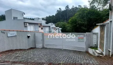 Casa com 3 dormitórios à venda, 106 m² por R$ 615.000,00 - Ipiranga - Guararema/SP