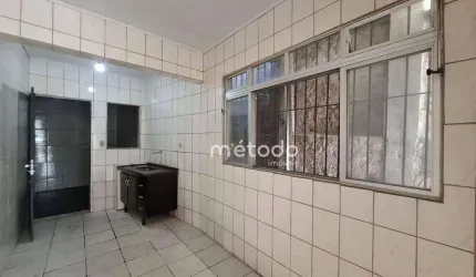 Casa com 1 dormitório para alugar, 70 m² por R$ 1.800/mês - Centro - Guararema/SP