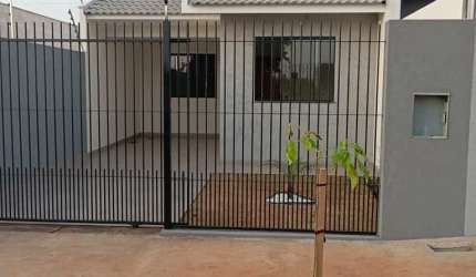 Casa com 3 quartos no Jardim Aurora