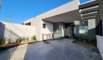 Casa no Jardim Ecovalley com suite
