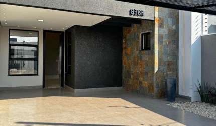 Casa no Jardim Cerejeiras