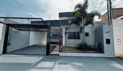 Casa no Jardim Italia em Maringa