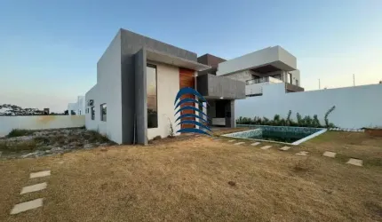 EXCELENTE CASA EM GUARAJUBA COM TRÊS SUÍTES E UMA ÓTIMA LOCALIZAÇÃO