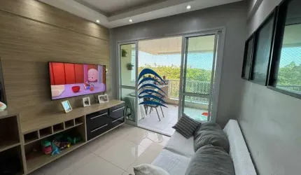 Apartamento com 67m2, 2/4 com suíte, varanda, ar-condicionado nos quartos, andar baixo, 1 vaga de garagem coberta.