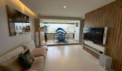 Lindo apartamento no Cosmopolitan - Alphaville Salvador  - 3/4 sendo 2 suítes - 107 m² - Nascente total - Super Ventilado -  Andar alto - Vista Deslumbrante e privativa - 2 vagas cobertas.