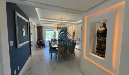 GOLF QUATRO RODAS - Casa Duplex - 4 suítes - Closets- Home Office - Sala de TV- ENERGIA SOLAR - Área gourmet com churrasqueira  -Piscina- Jardim - Fino acabamento- Porteira Fechado.