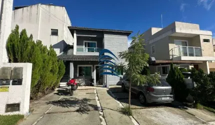 Excelente casa no Condomínio Solaris, localizado no Bairro Caji - Lauro de Freitas.