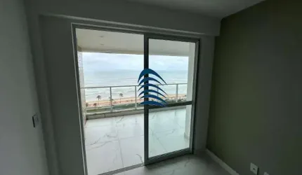 Apartamento Frente mar Varanda gourmet, 46m 01 quarto e sala, banheiro social, cozinha aberta, área de serviço, piso em porcelanato, armários embutidos, fogão cooctop, forno, depurador de ar, andar al