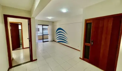 Excelente apto na Pituba - 2/4 sendo uma suíte e dependência revertida para quarto.