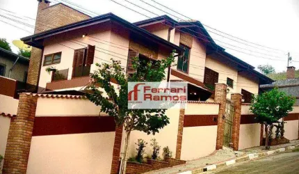 Sobrado com 4 dormitórios à venda, 296 m² por R$ 1.500.000,00 - Centro - Guararema/SP
