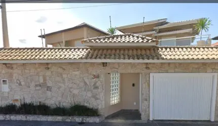 Bela casa com 4 suítes