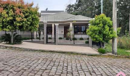 Casa com 3 quartos à venda no Desvio Rizzo, Caxias do Sul , 213 m2 por R$ 1.120.000