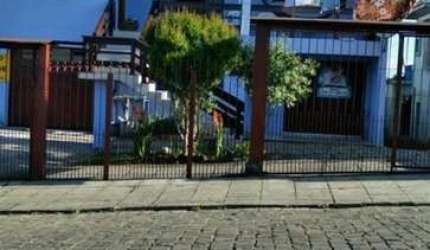 Casa com 4 quartos à venda em Serrano, Caxias do Sul , 520 m2 por R$ 550.000