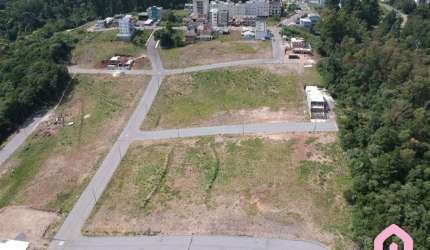 Terreno à venda no Desvio Rizzo, Caxias do Sul  por R$ 115.000
