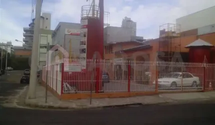 Casa com 2 quartos à venda na Nossa Senhora de Lourdes, Caxias do Sul , 330 m2 por R$ 850.000
