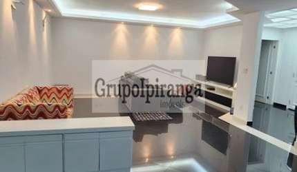 Casa em condomínio, 3 Suítes, Área Gourmet completa no 3º piso, Quintal e 3 vagas