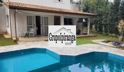Casa no Residencial Nova Higienópolis com 3 dormitórios, 2 vagas cobertas, área gourmet, churrasqueira e piscina aquecida