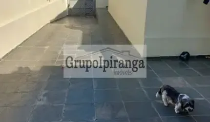 Oportunidade para Construtores ou para reformar, São duas casas térreas no mesmo terreno de 264m² de ESQUINA, com 2 dormitórios cada e 4 vagas de garagem.