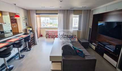Apartamento próximo ao Metrô, com Varanda e Churrasqueira, 2 dormitórios, sendo 1 suíte e 2 vagas
