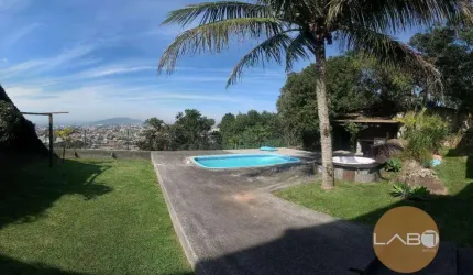 CASA  COM VISTA PARA 6 PRAIAS NO NORTE DA ILHA