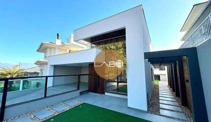 Casa, 3 dormitórios à venda no bairro Pedra Branca em Palhoça SC