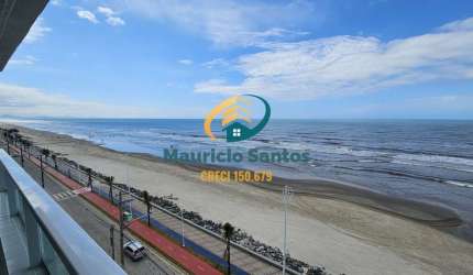 Apartamento em Mongaguá, bairro Centro, vista permanente para o mar com 3 dormitórios sendo 1 suíte, sacada com churrasqueira, Residencial com lazer, piscinas.