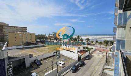 Apartamento em Mongaguá, bairro Centro, 3 dormitórios sendo 2 suítes, 2 sacadas envidraçadas com vista para o mar, excelente localização.