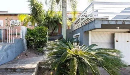Casa com 3 dormitórios para alugar, 222 m² por R$ 5.140/mês - Aberta dos Morros