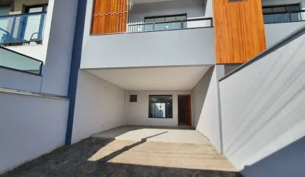 Sobrado Geminado no Saguaçu