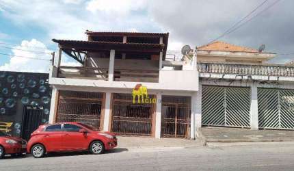 Sobrado com 3 dormitórios à venda, 300 m² por R$ 900.000,00 - Vila dos Remédios - São Paulo/SP
