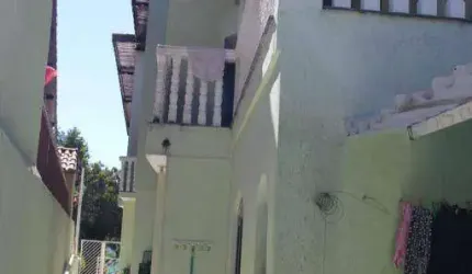 Sobrado com 4 dormitórios à venda, 130 m² por R$ 750.000,00 - City Pinheirinho - São Paulo/SP