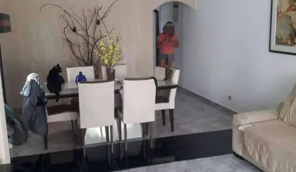 Sobrado à venda, 128 m² por R$ 690.000,00 - Vila Clarice - São Paulo/SP