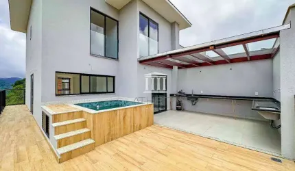 Casa com 5 dormitórios à venda, 150 m² por R$ 1.680.000,00 - Tijuca - Teresópolis/RJ