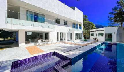 Casa com 4 dormitórios à venda, 700 m² por R$ 4.000.000,00 - Comary - Teresópolis/RJ