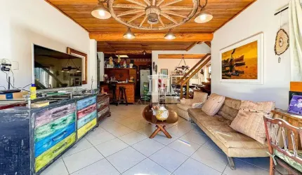 Casa com 3 dormitórios, 214 m² - venda por R$ 990.000 ou aluguel por R$ 3.900,00/mês - Vargem Grande - Teresópolis/RJ